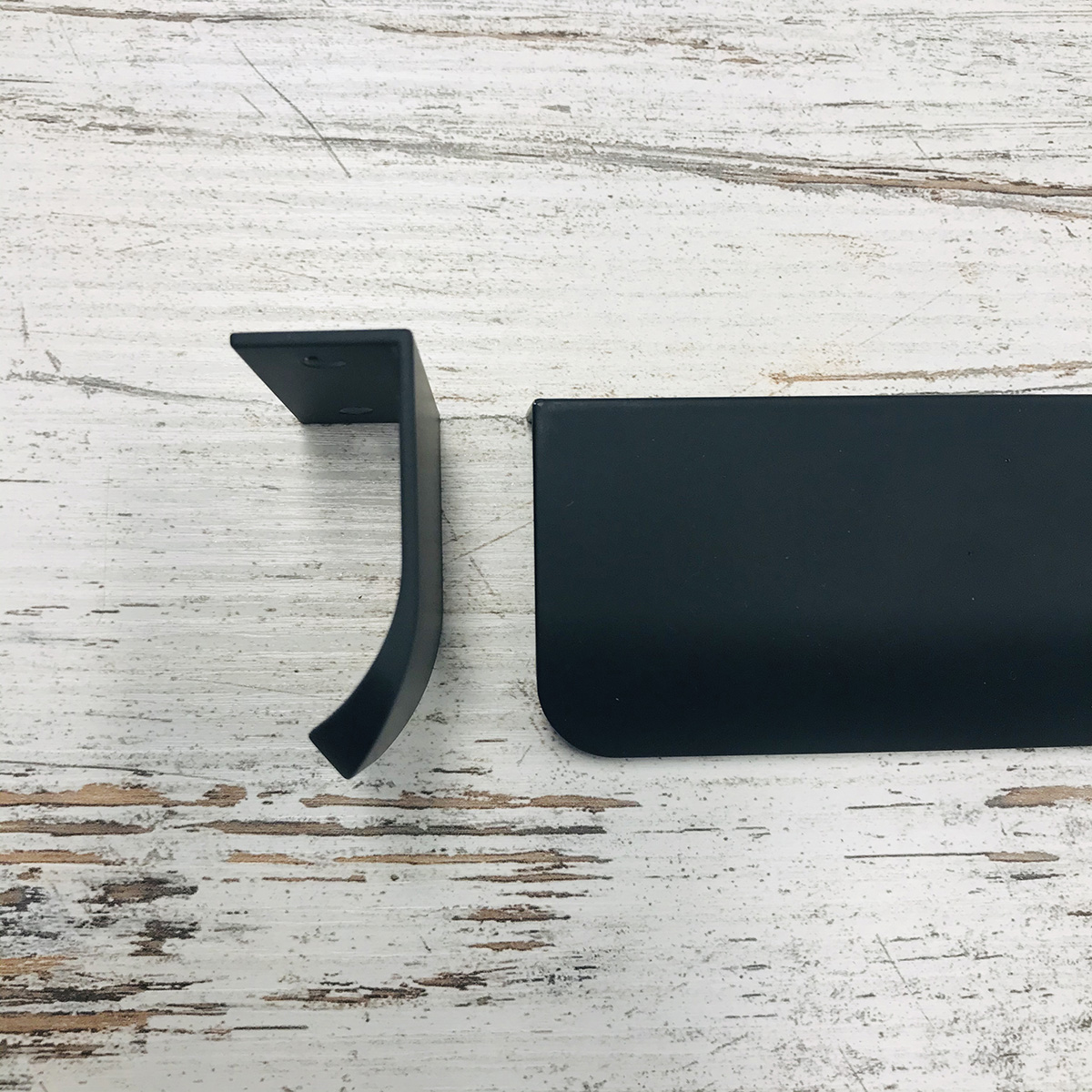 Eleni Lip Pull Cabinet Handle Matt Black