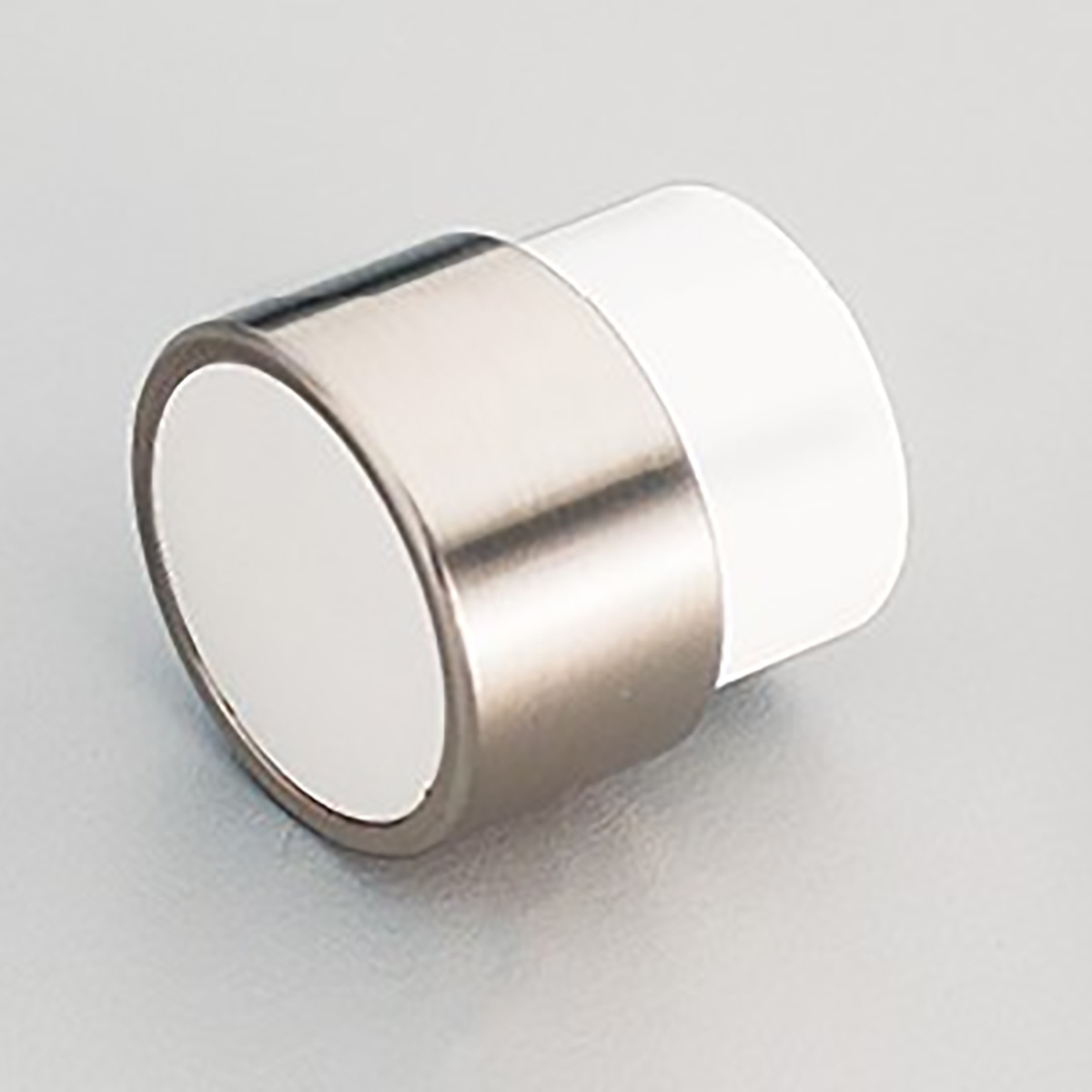 Viserion Cabinet Knob White Oak Wood Silver Ring