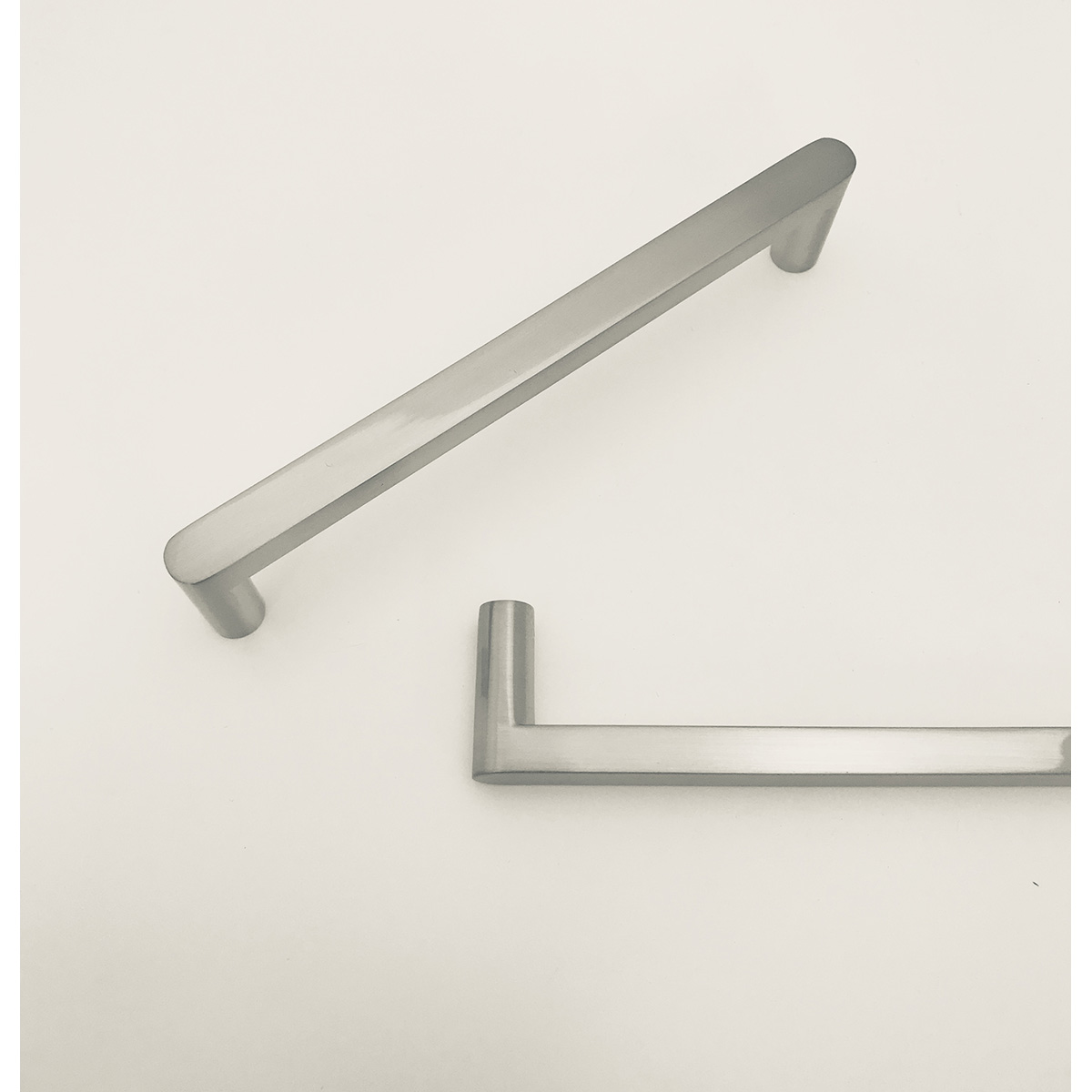Jacob Cabinet Handle – Satin Nickel