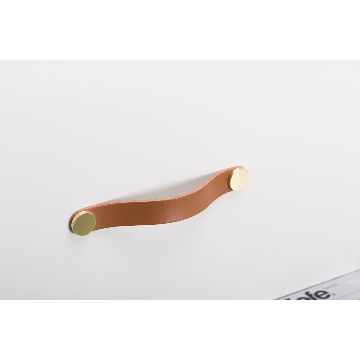 Momo Flex Leather D Handle Cabinet Handle - Light Tan & Brass