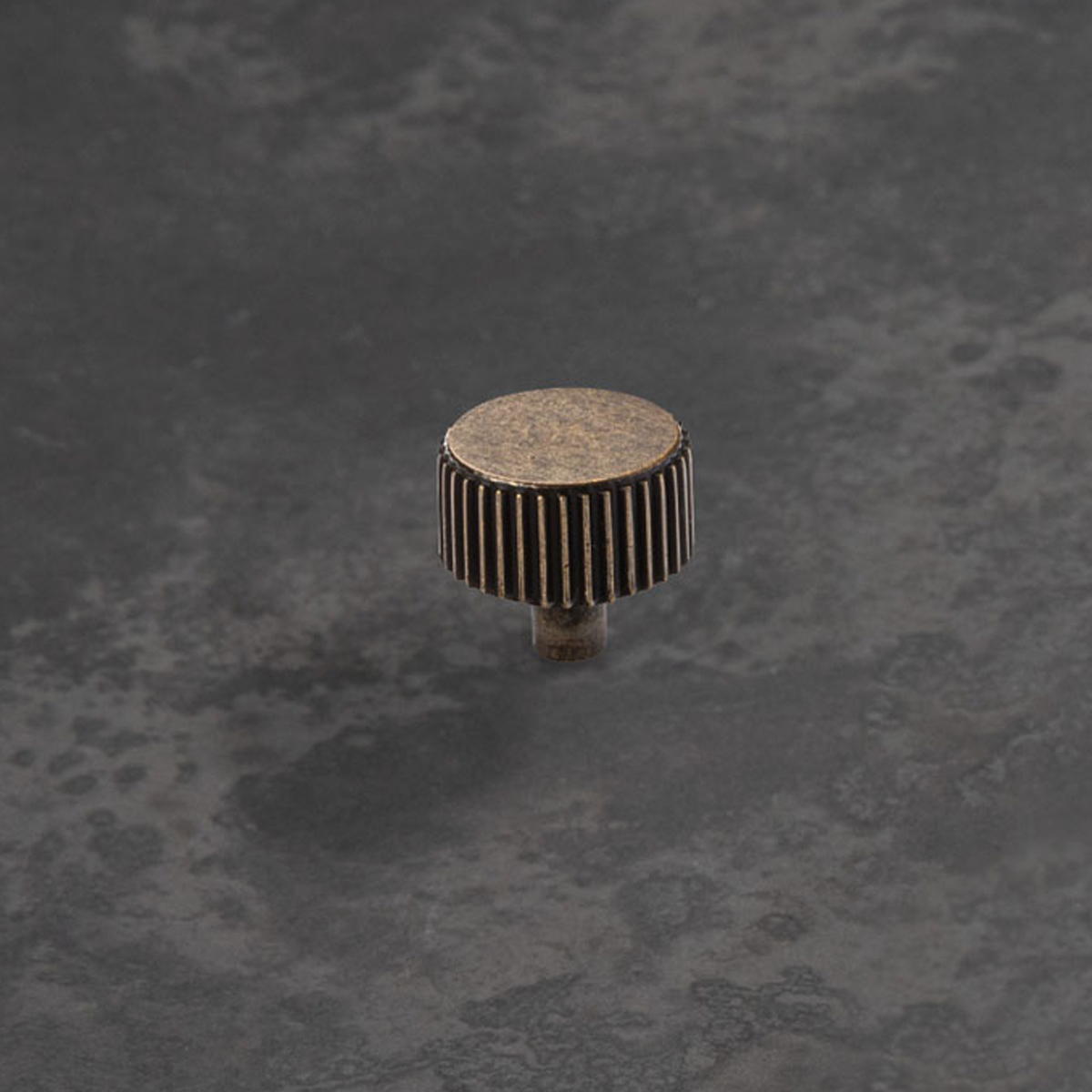 Momo Barrington Cabinet Knob - Bronze