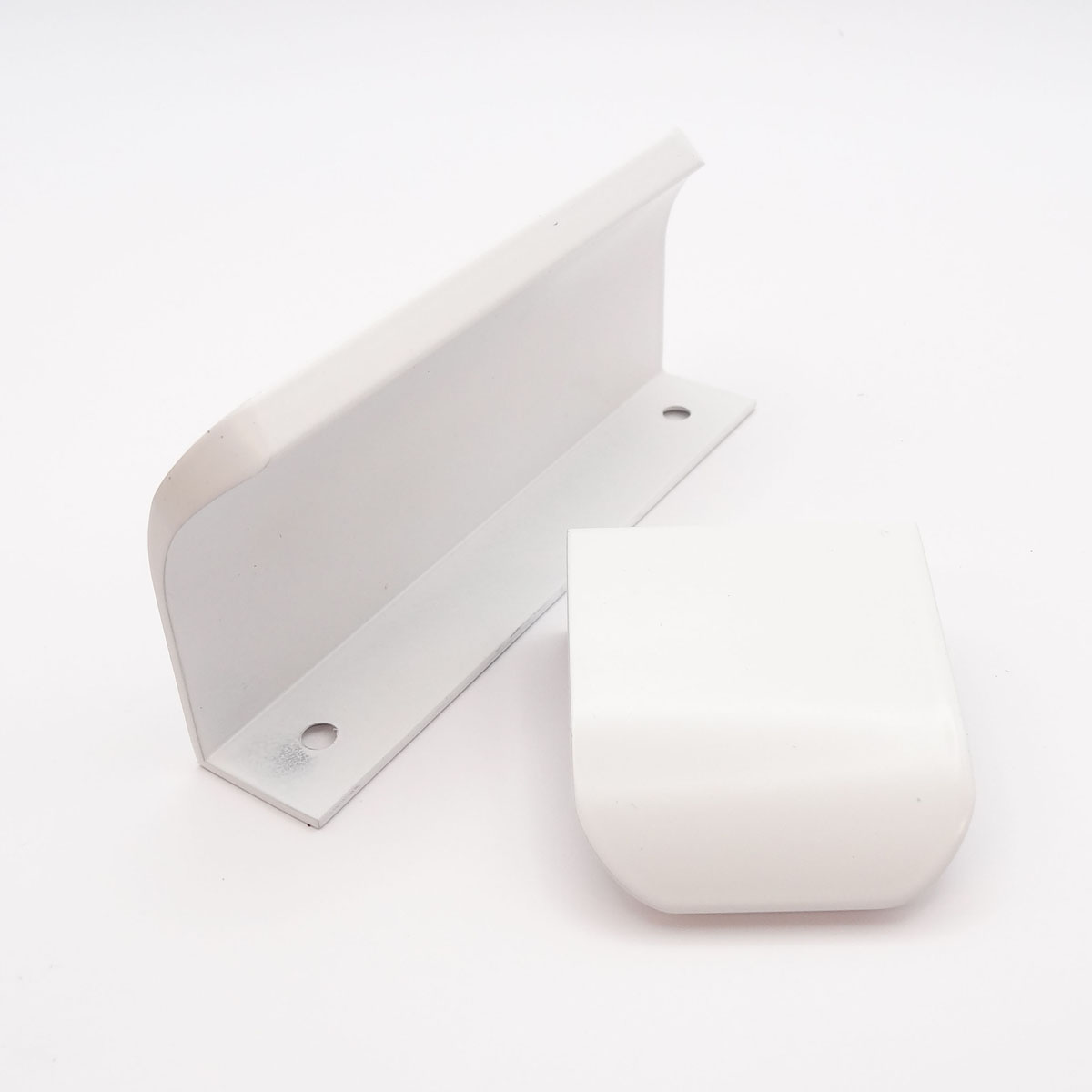 Eleni Lip Cabinet Pull Matt White