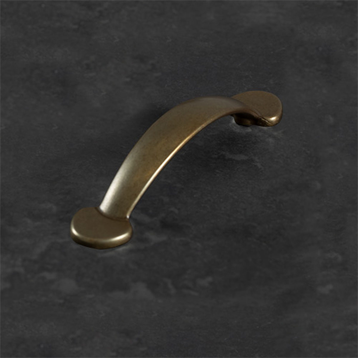 Momo Trafalgar Cabinet Handle Bronze - Hampton Handle