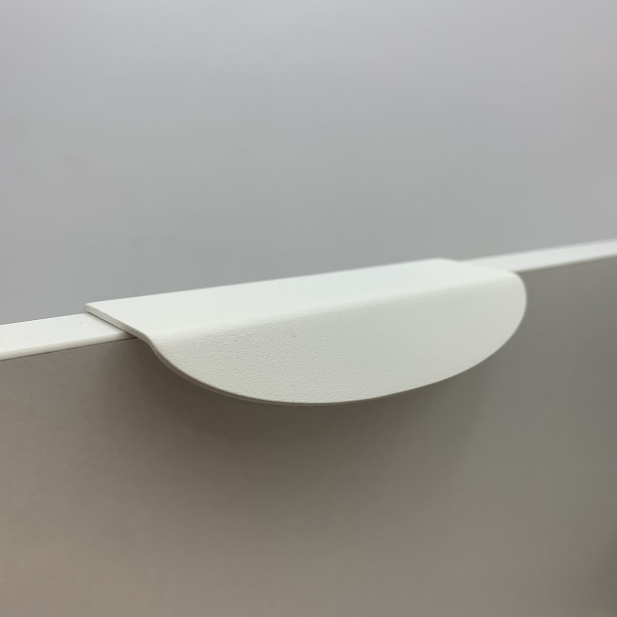 Kethy DL360 Lip Pull White - Cabinet Edge Pull